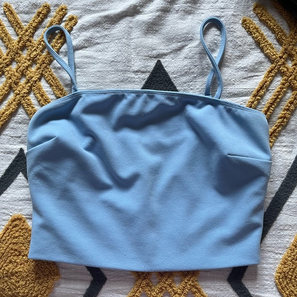 Croptop - Picture 1 of 1